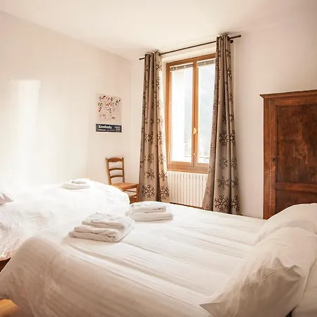 Vieux Palais - * Chamonix